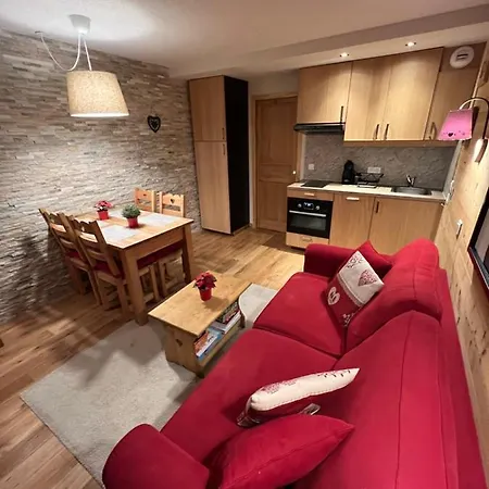 Les Logis De Apartment